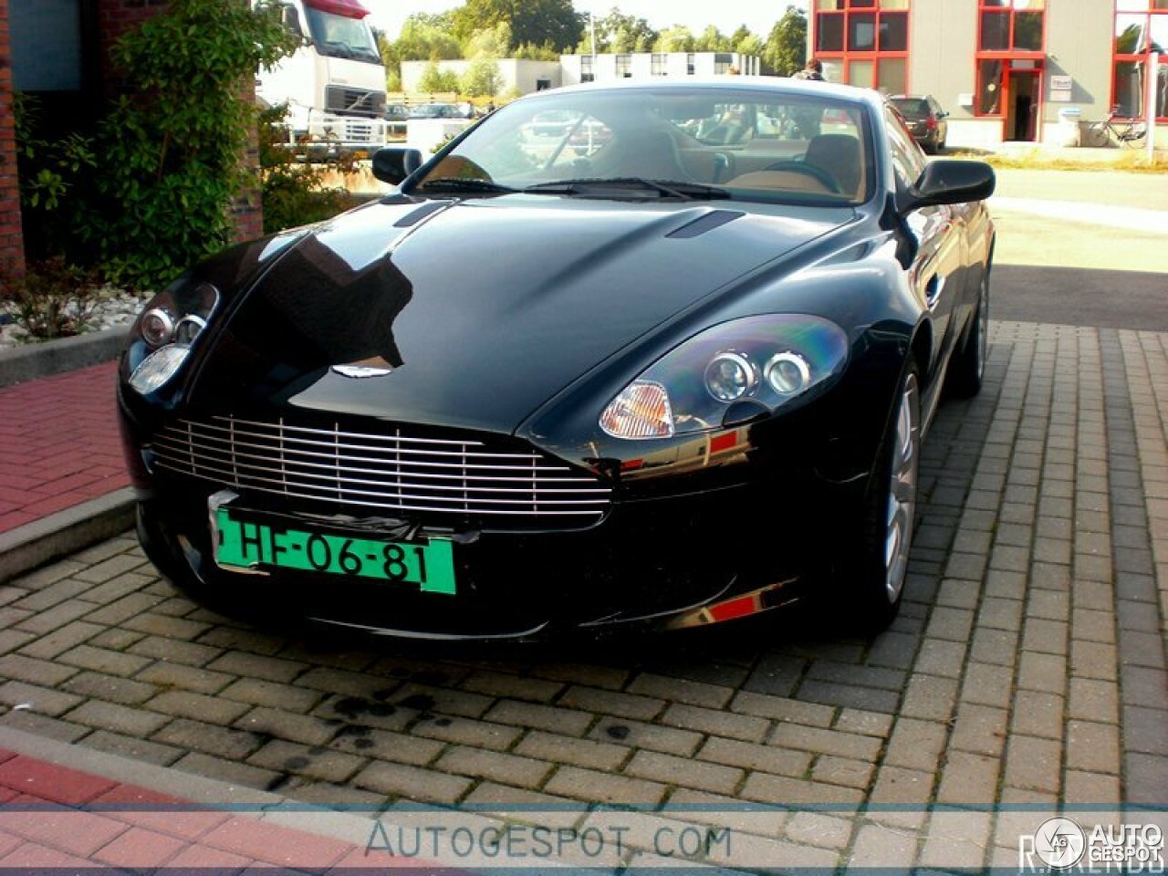 Aston Martin DB9