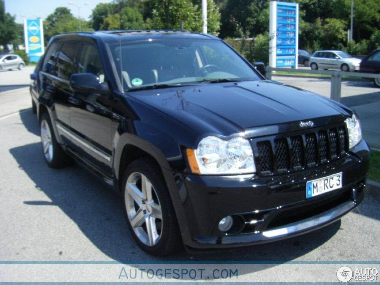 Jeep Grand Cherokee SRT-8 2005