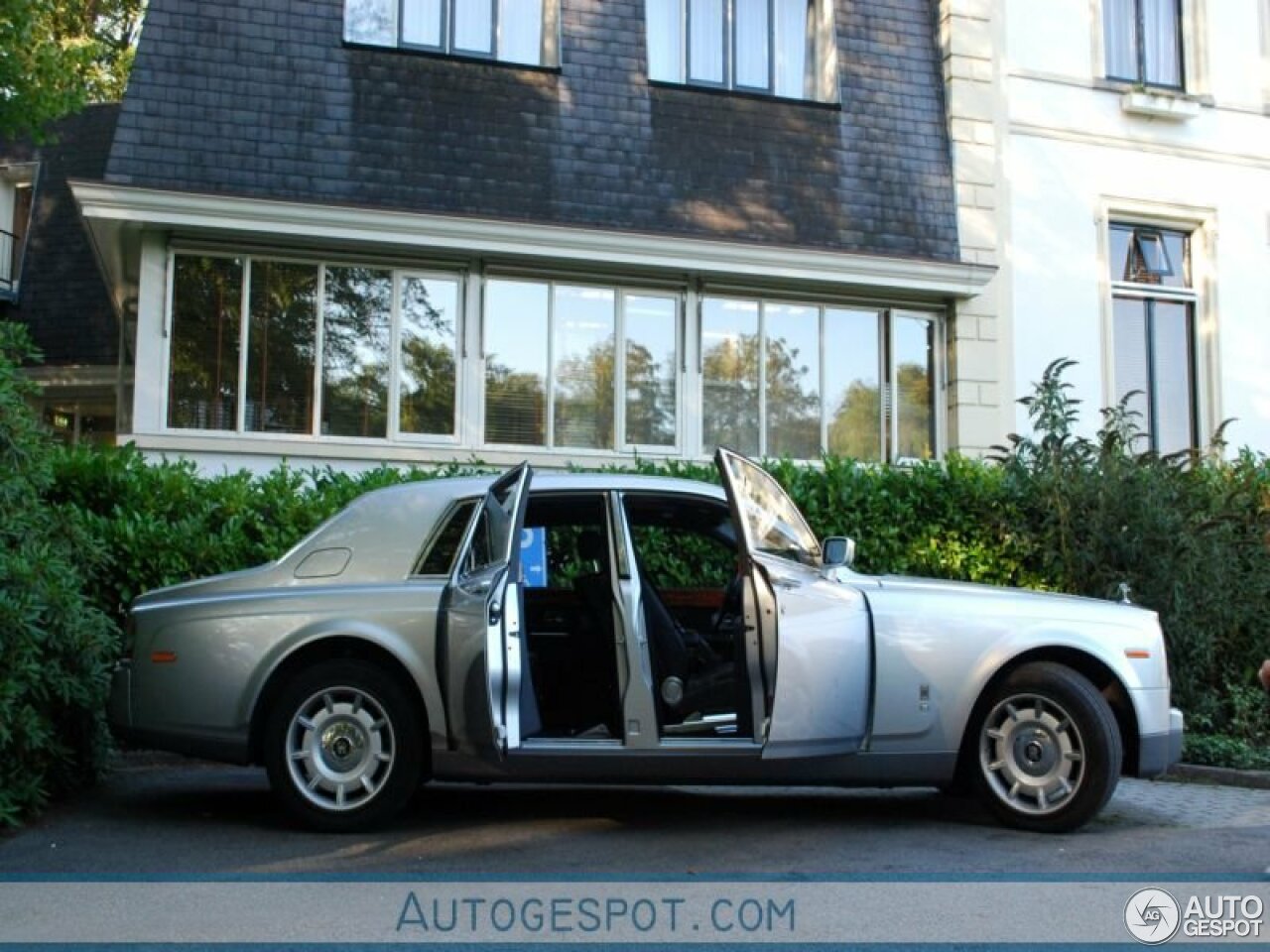 Rolls-Royce Phantom