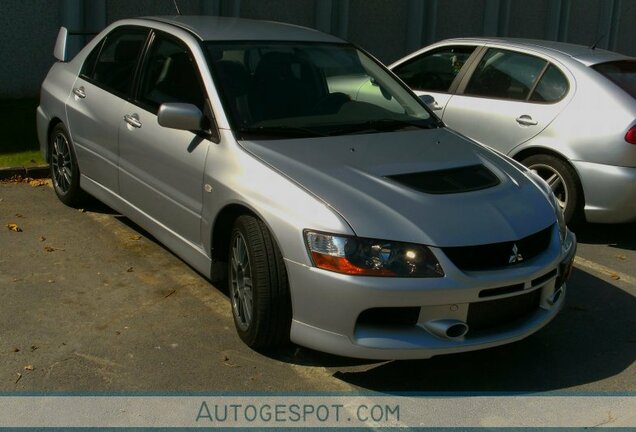 Mitsubishi Lancer Evolution IX