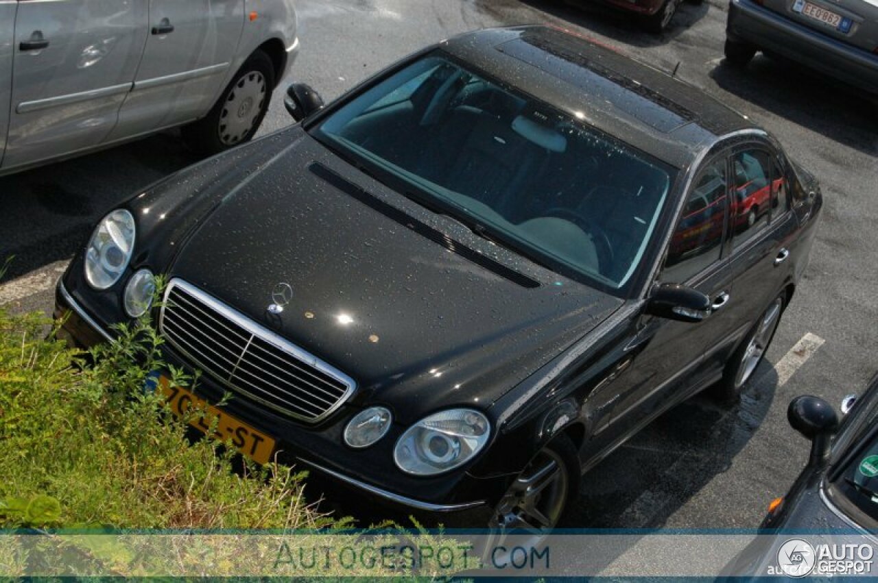 Mercedes-Benz E 55 AMG