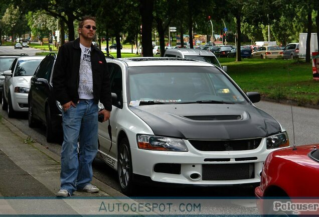 Mitsubishi Lancer Evolution IX