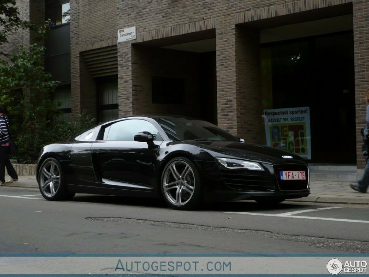 Audi R8