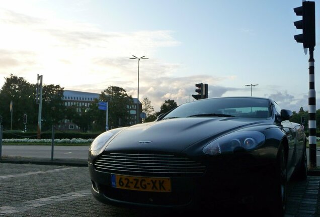 Aston Martin DB9