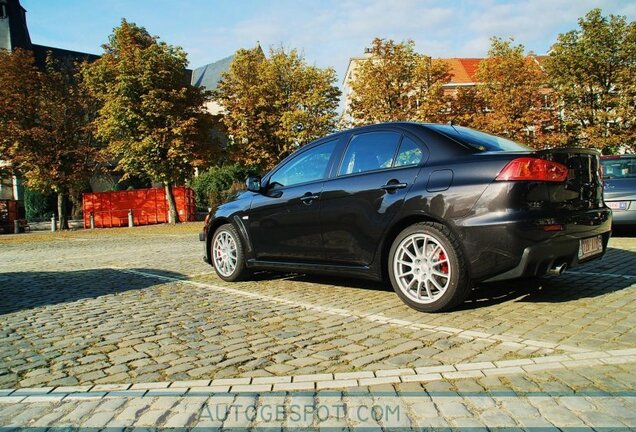 Mitsubishi Lancer Evolution X