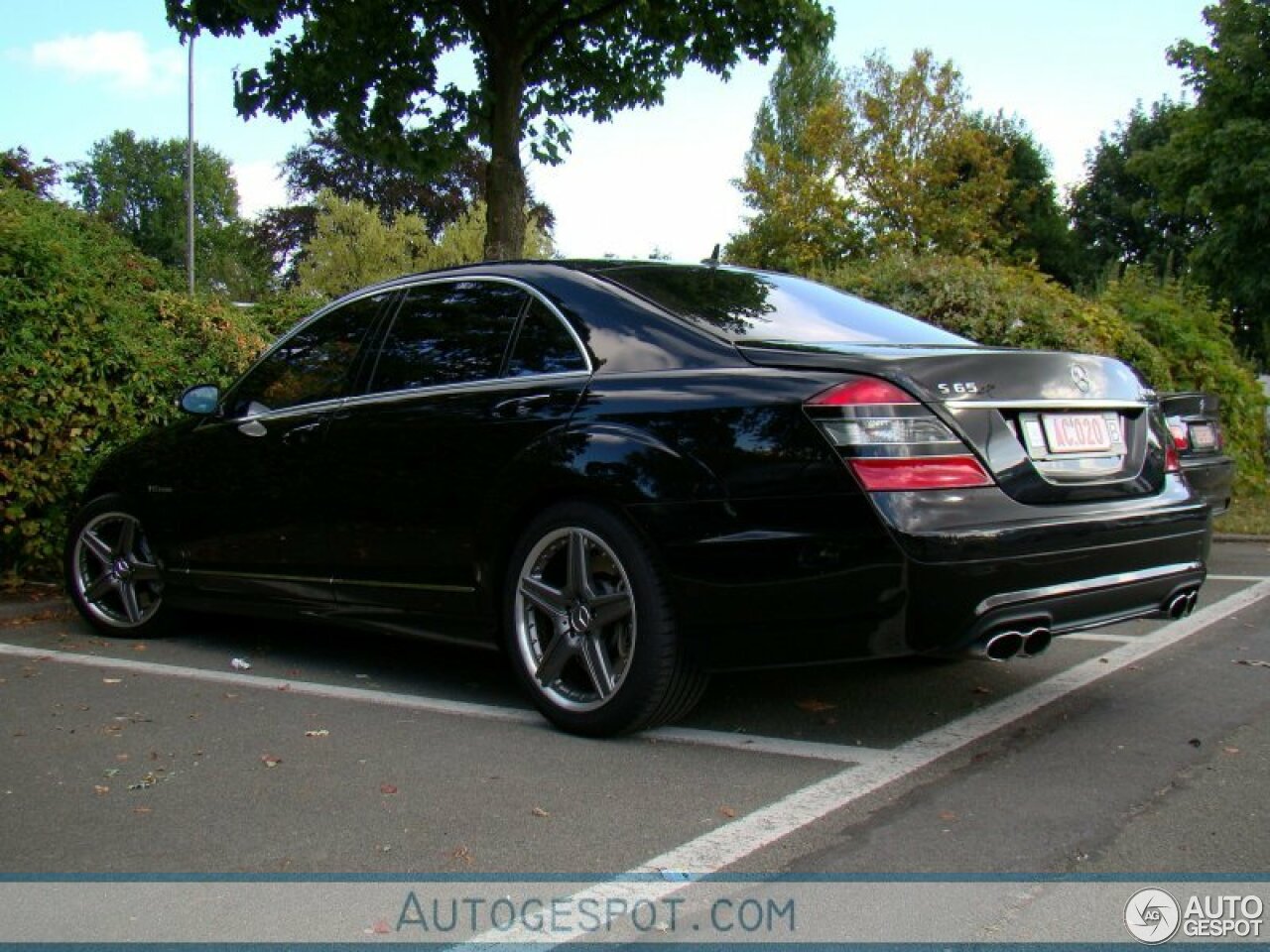 Mercedes-Benz S 65 AMG V221