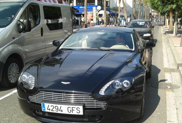 Aston Martin V8 Vantage