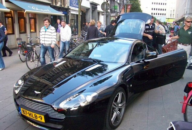 Aston Martin V8 Vantage N400