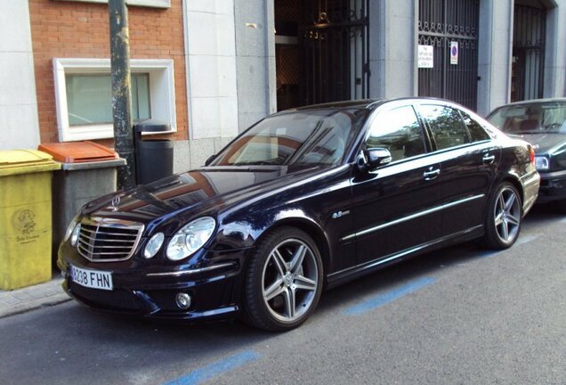 Mercedes-Benz E 63 AMG