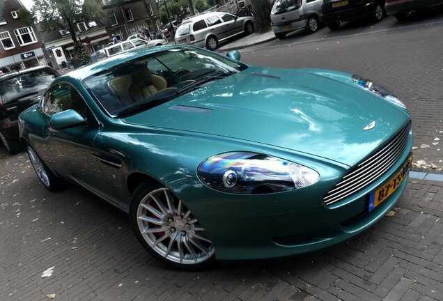 Aston Martin DB9