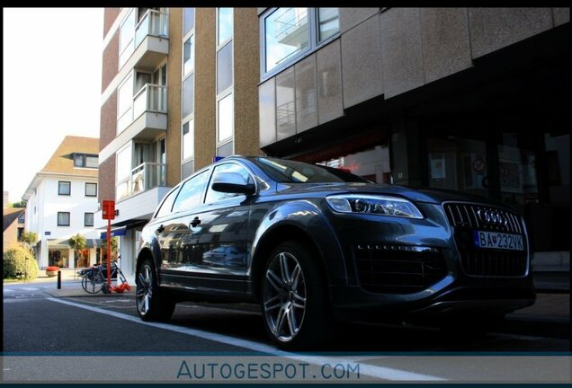 Audi Q7 V12 TDI