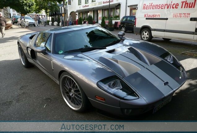 Ford GT