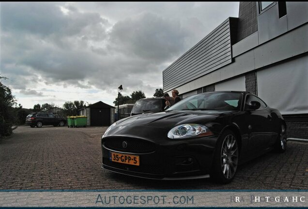 Jaguar XKR-S