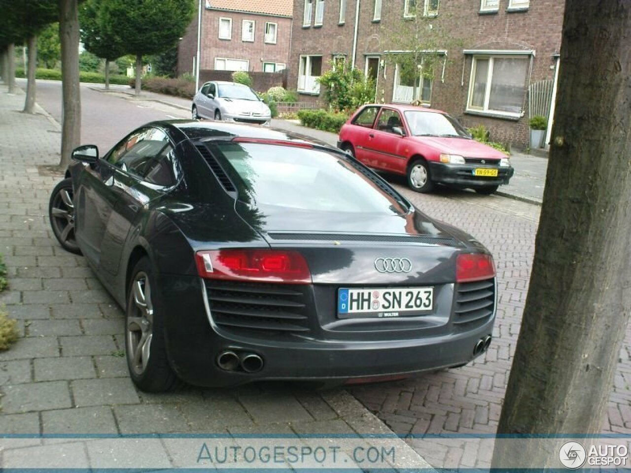 Audi R8