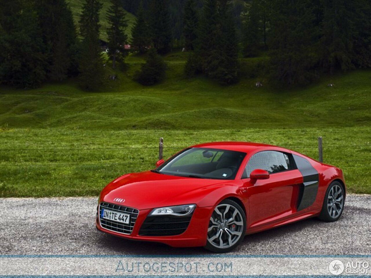 Audi R8 V10