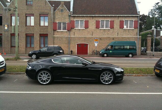 Aston Martin DBS