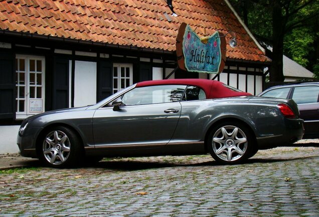 Bentley Continental GTC