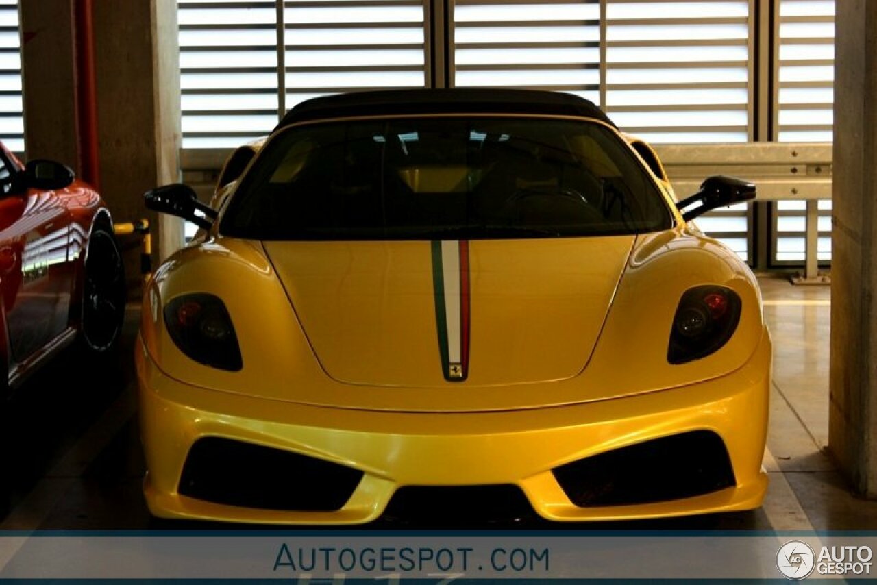 Ferrari Scuderia Spider 16M