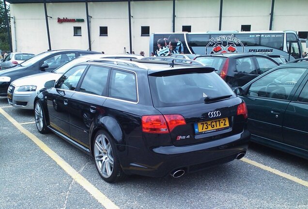 Audi RS4 Avant B7