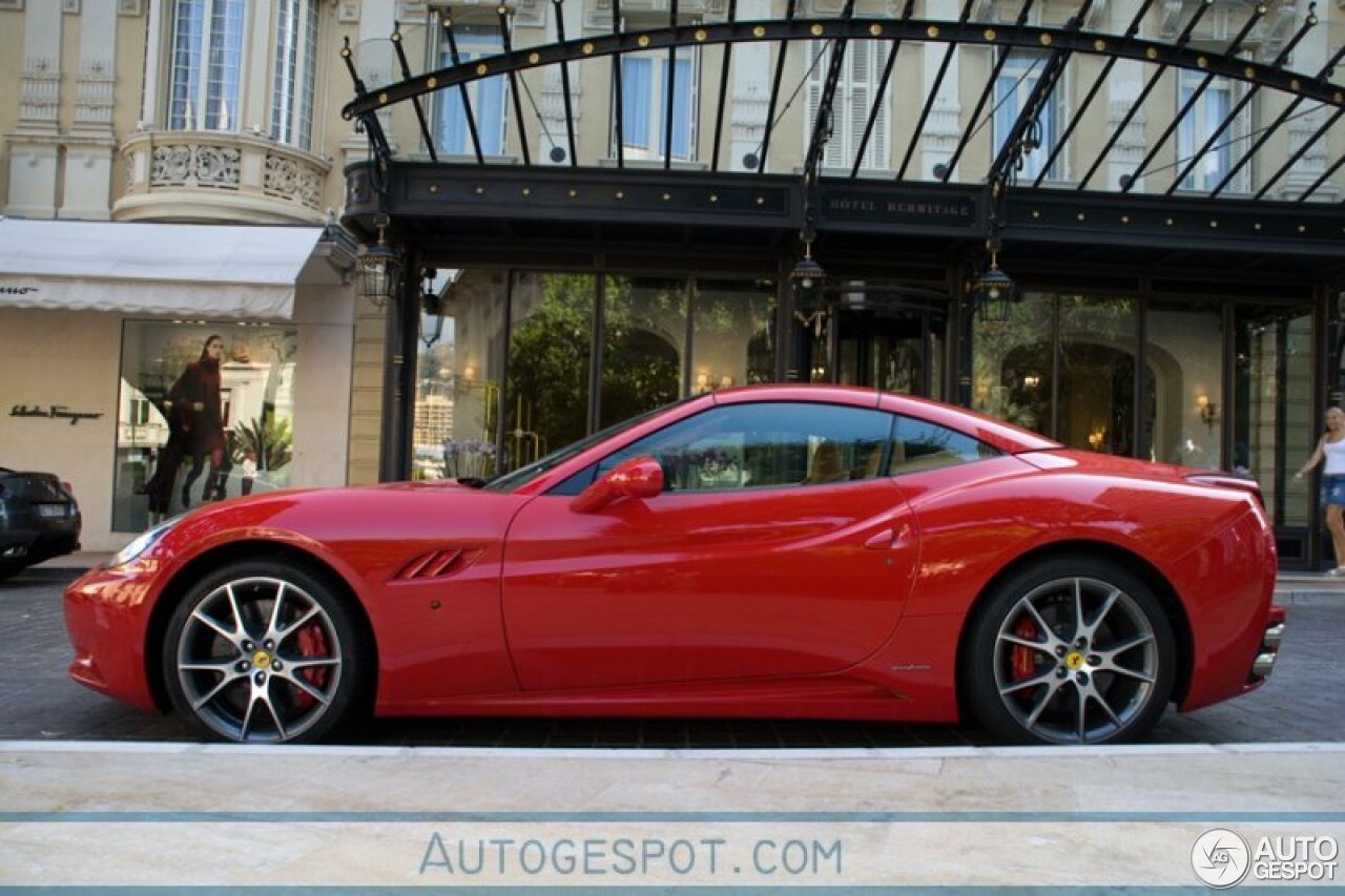 Ferrari California