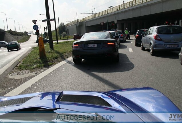 Aston Martin DB9