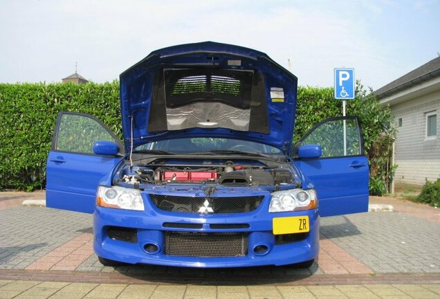 Mitsubishi Lancer Evolution IX