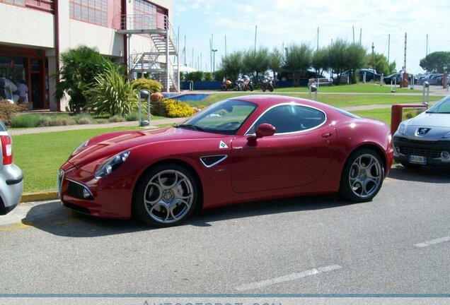 Alfa Romeo 8C Competizione