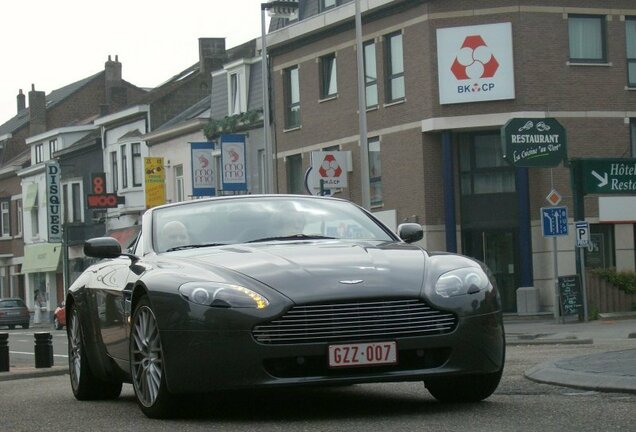 Aston Martin V8 Vantage Roadster