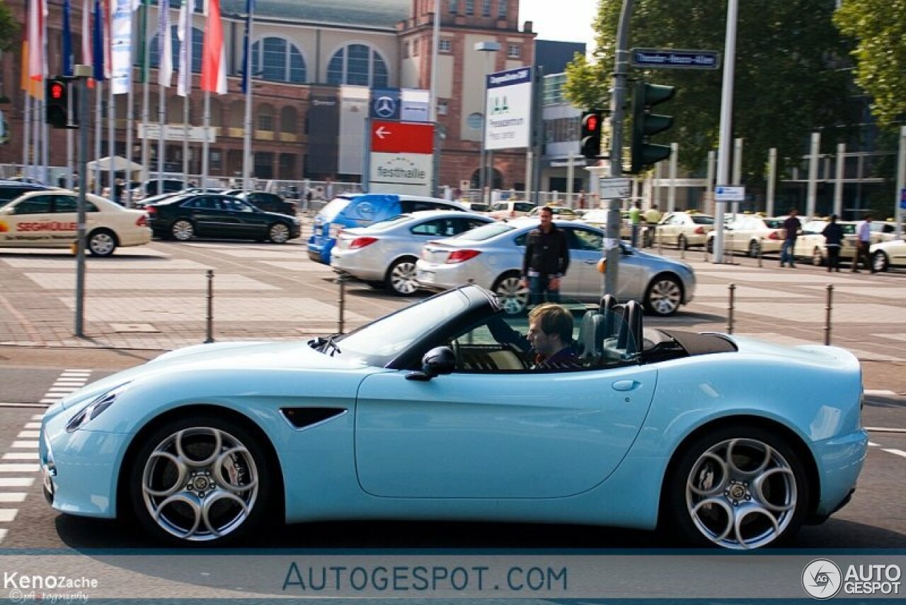 Alfa Romeo 8C Spider