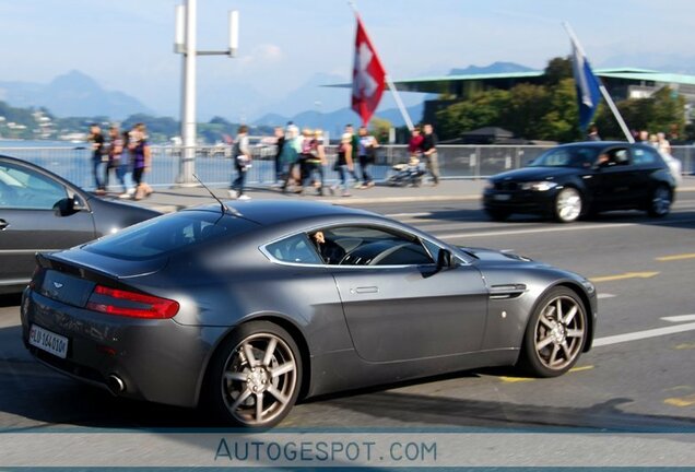 Aston Martin V8 Vantage