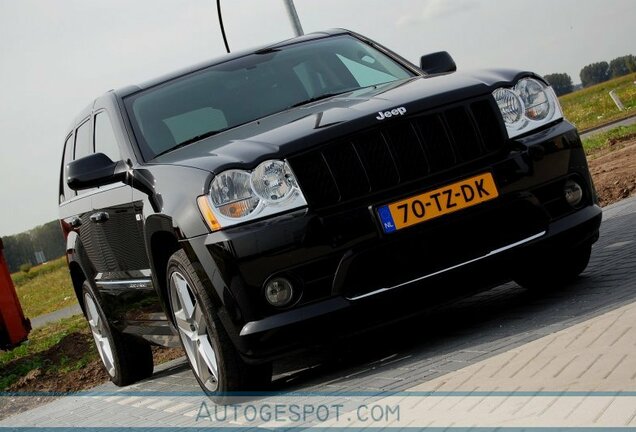 Jeep Grand Cherokee SRT-8 2005