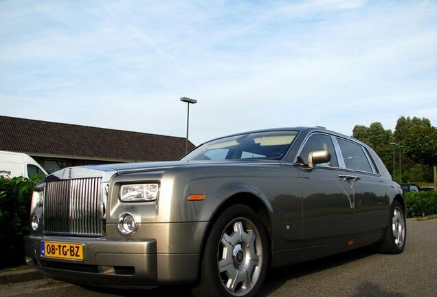 Rolls-Royce Phantom EWB