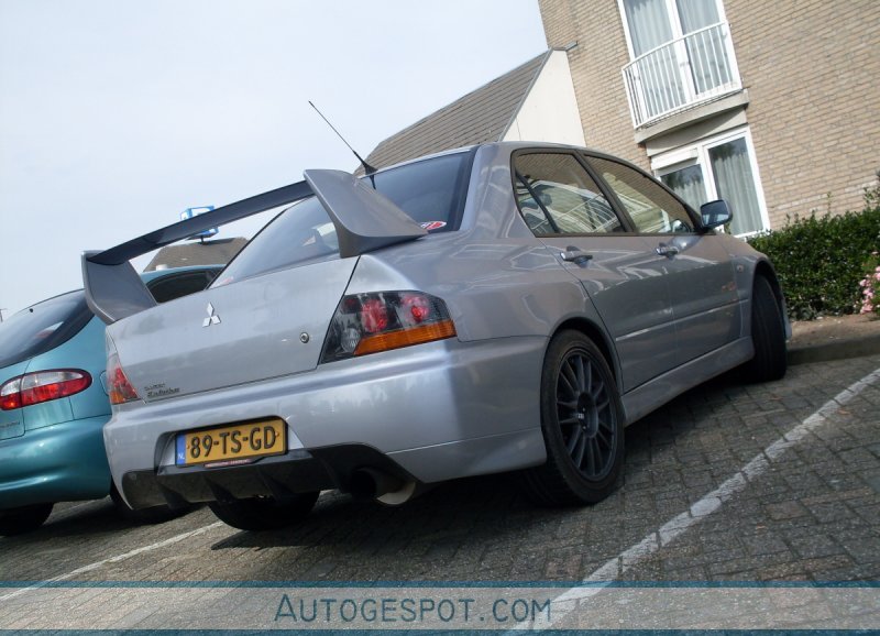 Mitsubishi Lancer Evolution IX - 22 September 2009 - Autogespot
