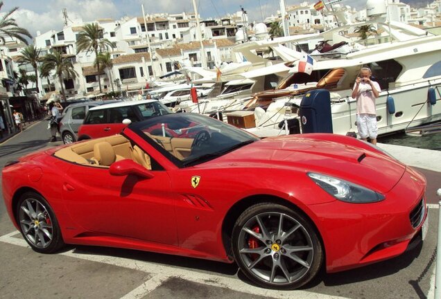 Ferrari California