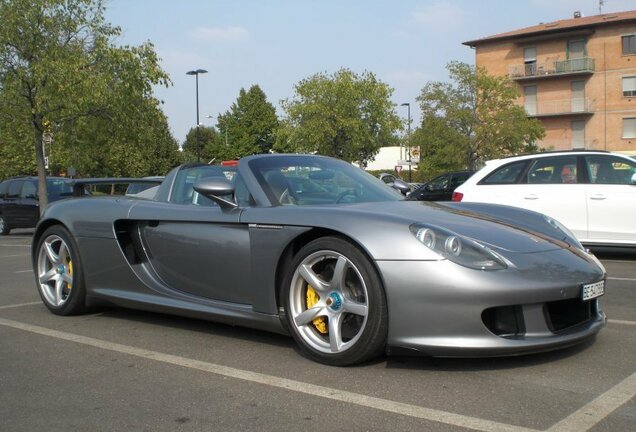 Porsche Carrera GT