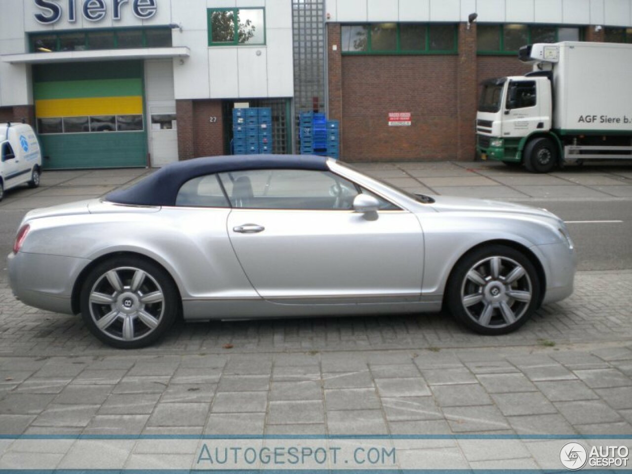 Bentley Continental GTC