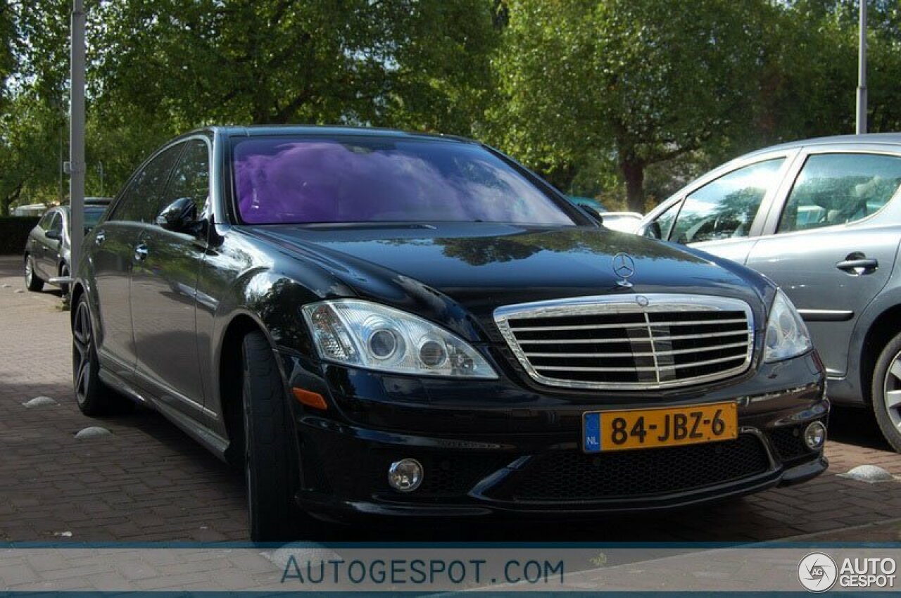 Mercedes-Benz S 63 AMG W221