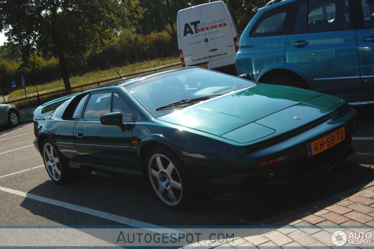 Lotus Esprit V8