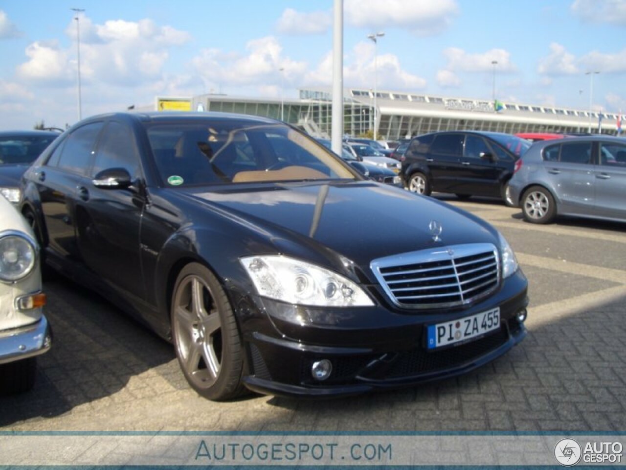 Mercedes-Benz S 65 AMG V221