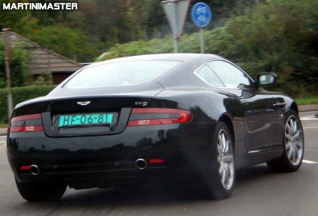 Aston Martin DB9