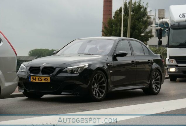 BMW M5 E60 2005