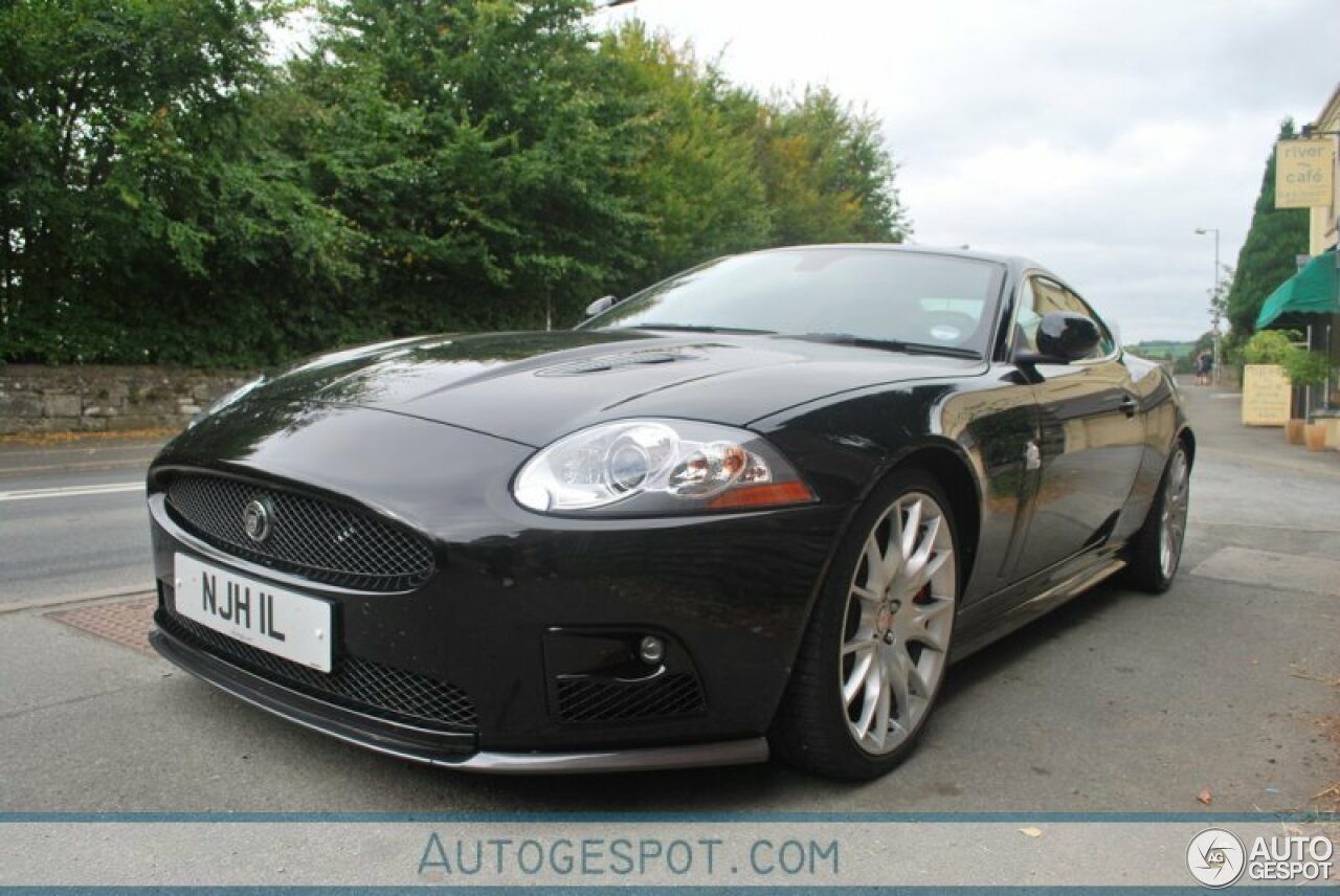 Jaguar XKR-S