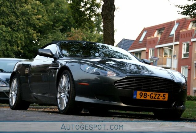 Aston Martin DB9 Volante