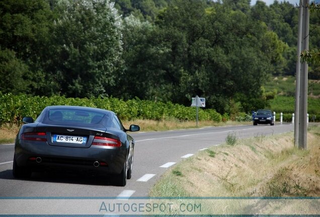 Aston Martin DB9