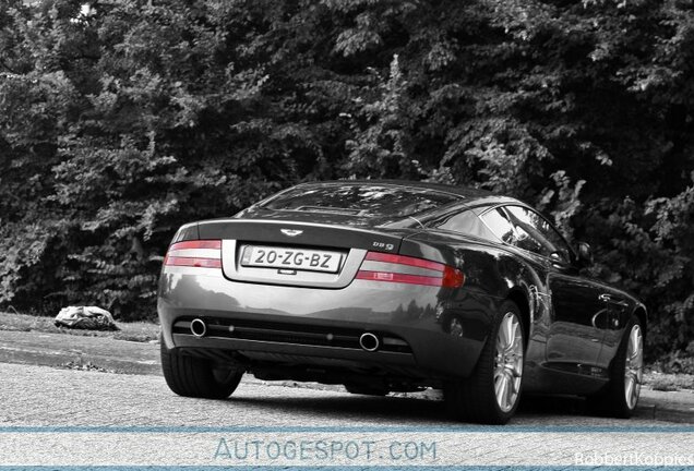 Aston Martin DB9