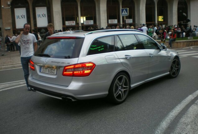 Mercedes-Benz E 63 AMG S212