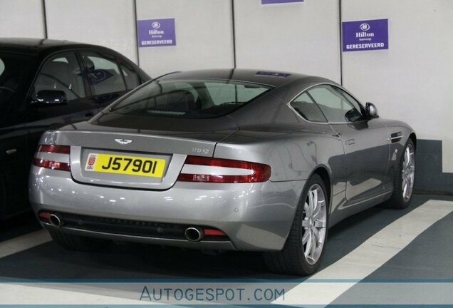 Aston Martin DB9