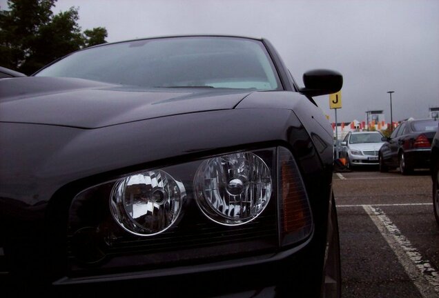 Dodge Charger SRT-8