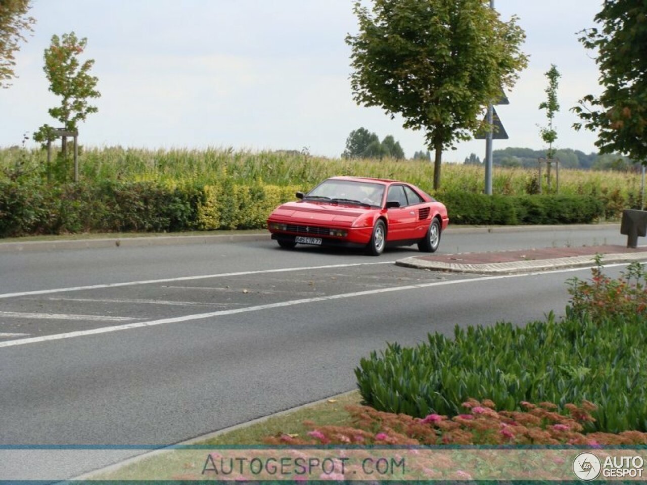 Ferrari Mondial 3.2