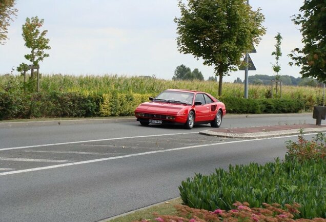 Ferrari Mondial 3.2